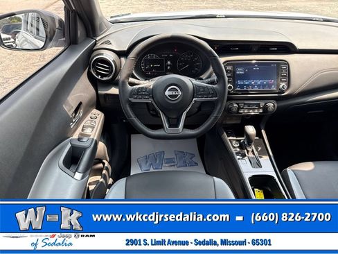 Used 2024 Nissan Kicks SR w/ SR Premium Package FWD image 39