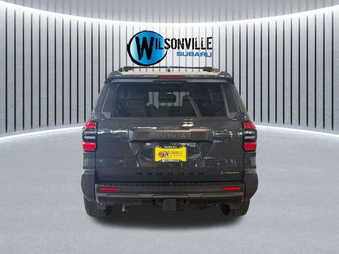 Used 2025 Toyota 4Runner TRD Off-Road Premium image 5