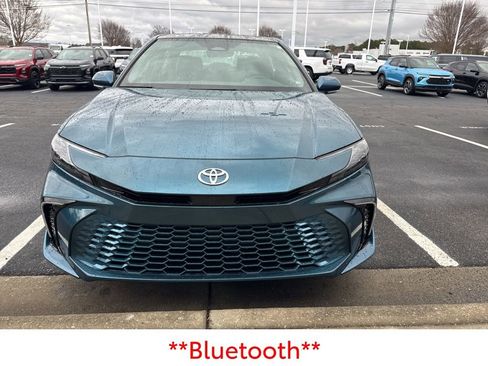 Used 2025 Toyota Camry XSE image 2