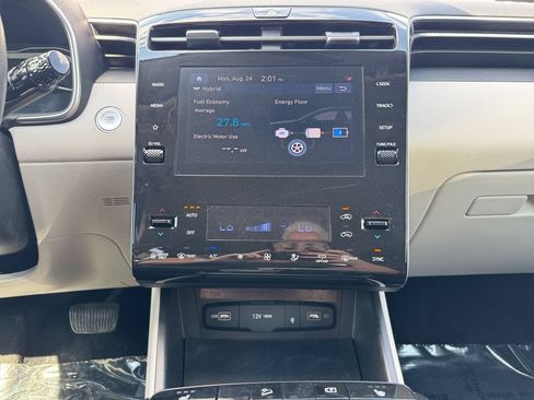 Used 2023 Hyundai Tucson Blue AWD/4WD image 15