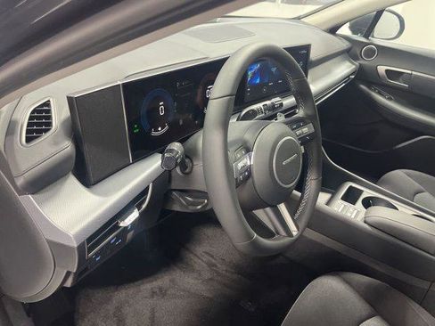 New 2025 Hyundai Sonata SEL FWD image 9