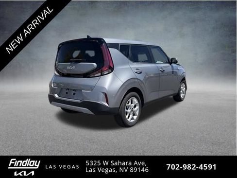 Certified 2023 Kia Soul S FWD image 3