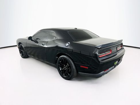 Used 2018 Dodge Challenger SXT w/ Blacktop Package RWD image 5