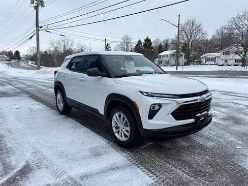 Certified 2024 Chevrolet TrailBlazer LS image 8