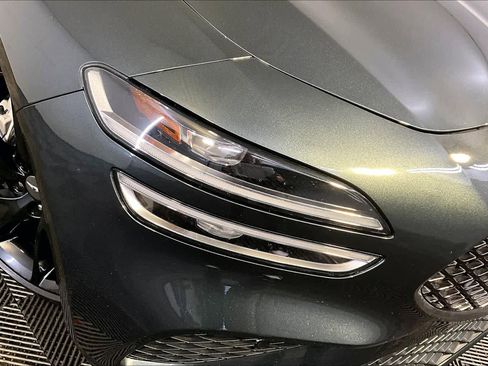 Used 2023 Genesis G70 3.3T w/ Sport Prestige Package image 27