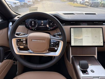 New 2026 Land Rover Range Rover SE