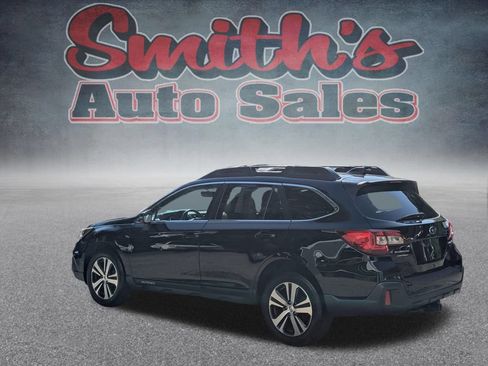 Used 2019 Subaru Outback 2.5i Limited AWD/4WD image 4