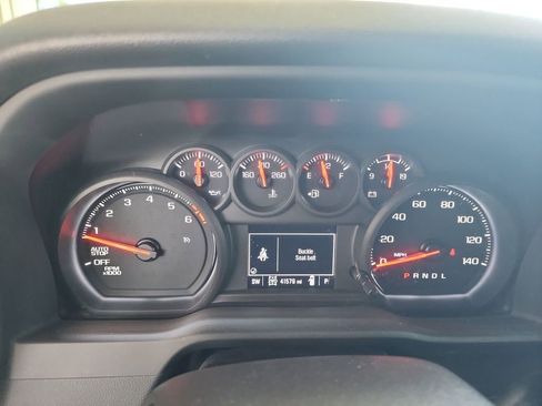 Certified 2024 Chevrolet Silverado 1500 Custom Trail Boss w/ Realtree Special Edition AWD/4WD image 11