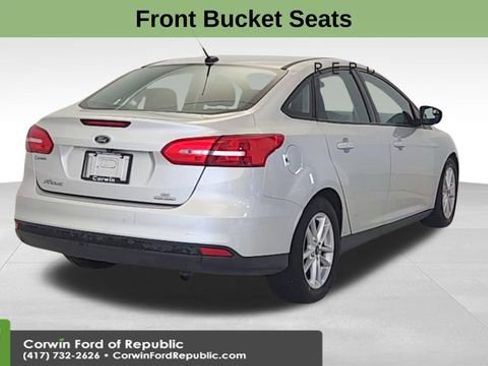 Used 2016 Ford Focus SE image 8