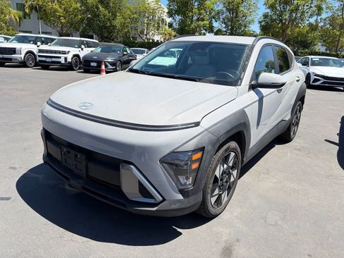 Used 2024 Hyundai Kona SEL FWD image 1