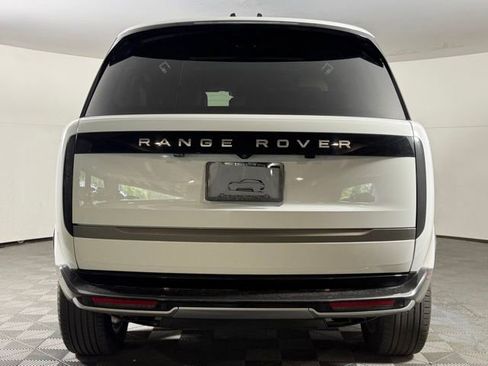 Used 2024 Land Rover Range Rover Long Wheelbase SE AWD/4WD image 7