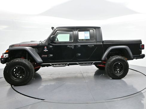 Used 2020 Jeep Gladiator Rubicon AWD/4WD image 4