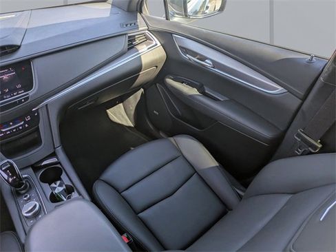 Used 2022 Cadillac XT5 Luxury image 18