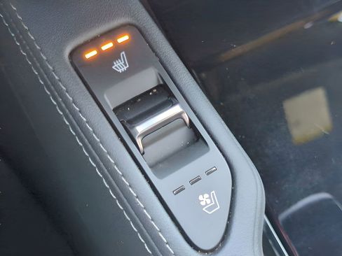 Used 2022 Kia Telluride SX w/ Nightfall Edition Package image 33