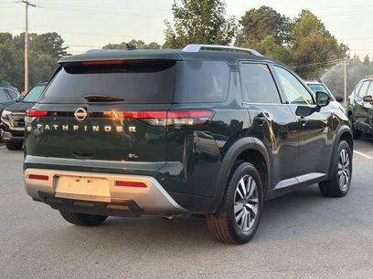 Used 2025 Nissan Pathfinder SL