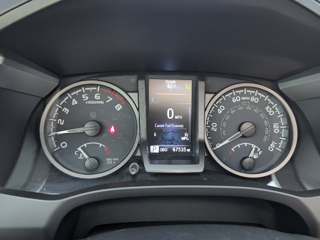 Used 2021 Toyota Tacoma TRD Sport w/ TRD Premium Sport Package AWD/4WD image 18
