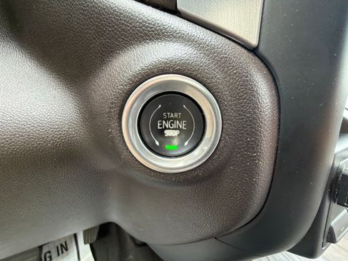 Used 2019 GMC Sierra 1500 SLE w/ SLE Value Package AWD/4WD image 19