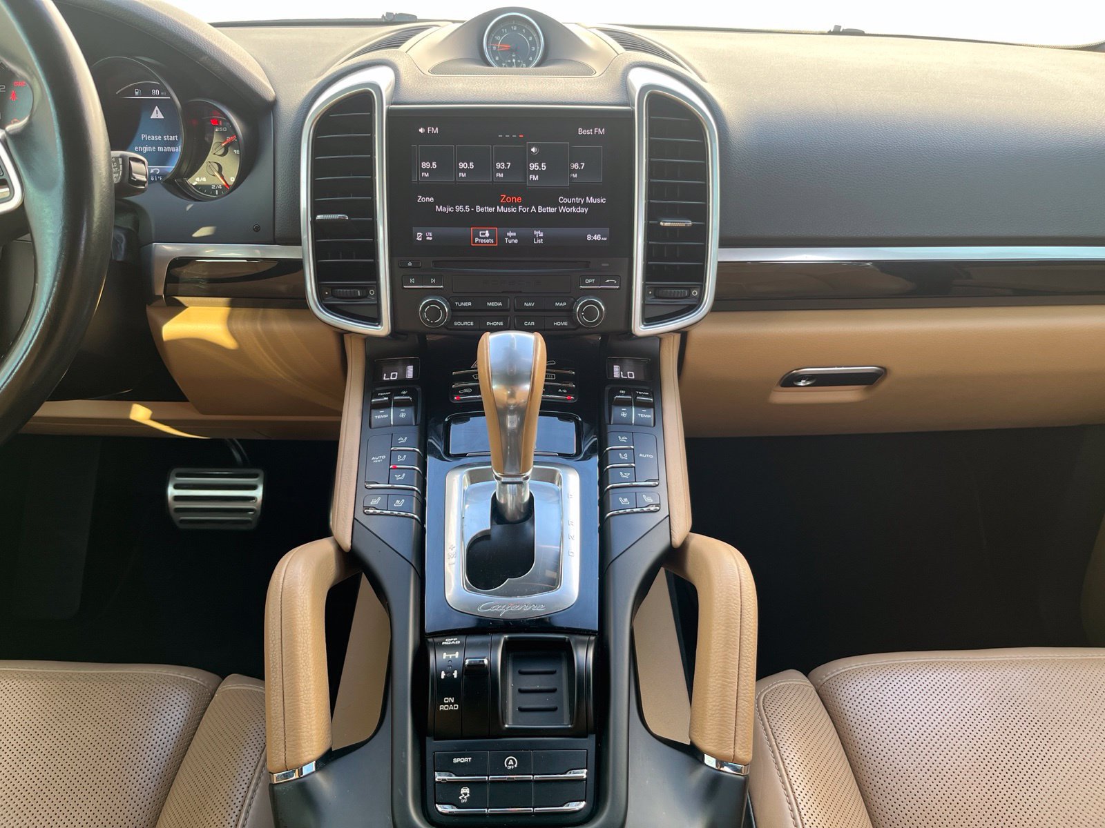 Used 2017 Porsche Cayenne S AWD/4WD image 24