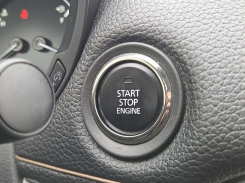 Certified 2025 MAZDA CX-90 3.3 Turbo w/ Preferred Package image 11