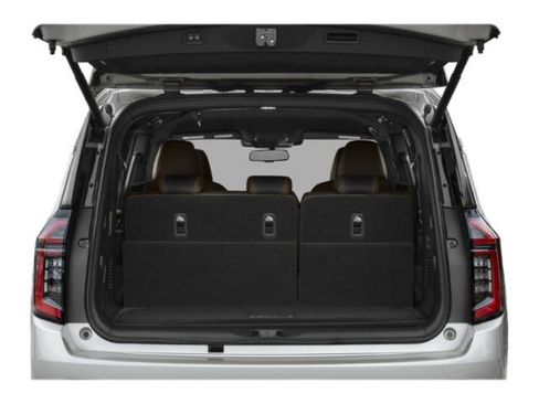 Used 2025 Nissan Armada SL w/ Captain's Chari Seat Package AWD/4WD image 13