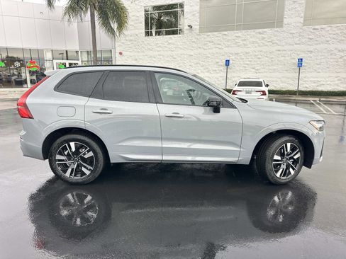 New 2026 Volvo XC60 B5 Core w/ Climate Package image 3