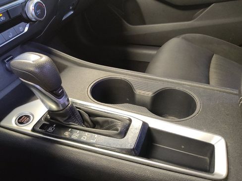 Used 2020 Nissan Altima 2.5 S FWD image 26