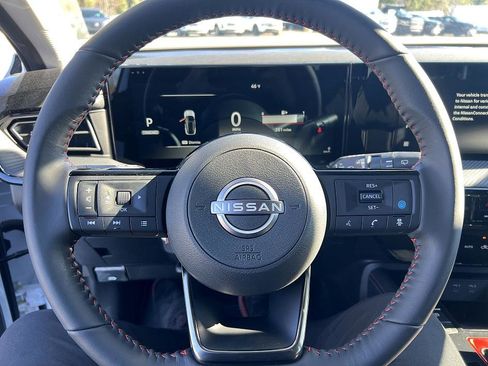 New 2026 Nissan Kicks SR image 23