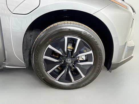 Used 2026 Toyota bZ FWD image 41