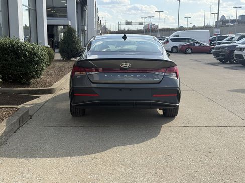 New 2026 Hyundai Elantra Sport FWD image 5