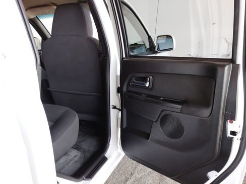 Used 2011 Chevrolet Colorado LT RWD image 14