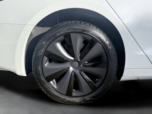 Used 2020 Tesla Model S Long Range image 83