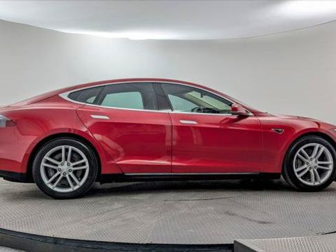Used 2013 Tesla Model S Performance RWD image 8