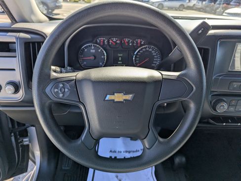 Used 2018 Chevrolet Silverado 1500 Custom w/ Custom Value Package AWD/4WD image 16