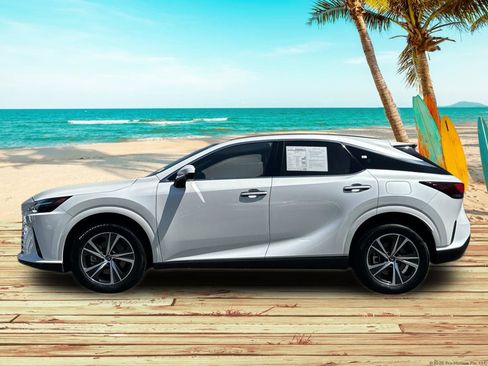 Used 2025 Lexus RX 350 Premium w/ Accessory Package FWD image 3