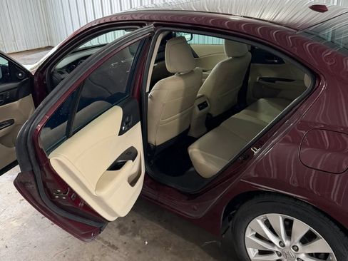 Used 2015 Honda Accord EX-L image 12