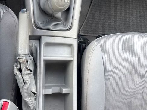 Used 2010 Subaru Forester 2.5X Premium image 13