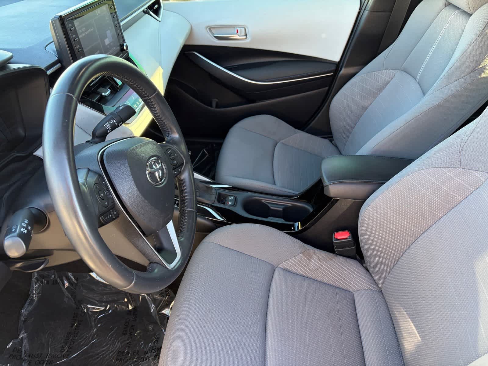 Used 2022 Toyota Corolla SE FWD image 16