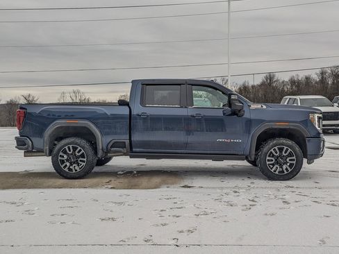 Used 2022 GMC Sierra 2500 AT4 w/ AT4 Preferred Package image 6