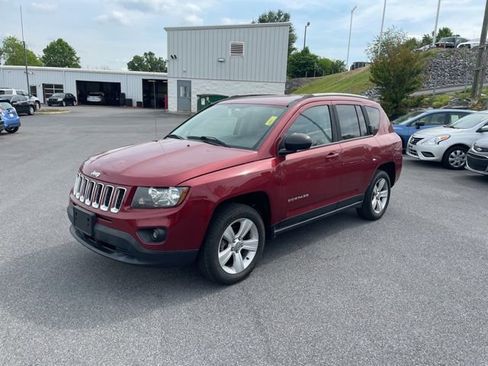 Used 2016 Jeep Compass Sport w/ Power Value Group FWD image 4