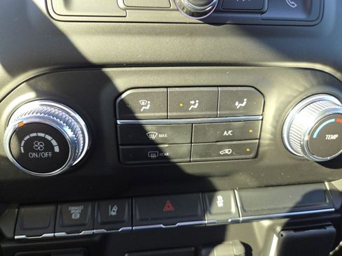 New 2026 GMC Sierra 3500 Pro w/ Convenience Package image 35