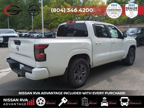 New 2025 Nissan Frontier SV w/ SV Convenience Package image 5