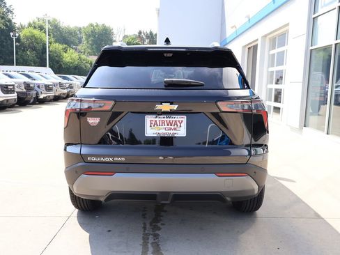 New 2027 Chevrolet Equinox LT w/ Convenience Package II AWD/4WD image 9