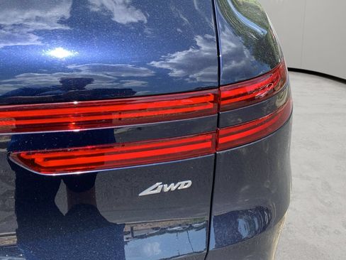 Used 2023 Genesis GV70 2.5T w/ Select Package AWD/4WD image 44