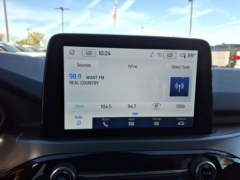 Certified 2024 Ford Escape Active w/ Cold Weather Package image 19