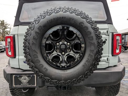 Used 2021 Ford Bronco Wildtrak image 49