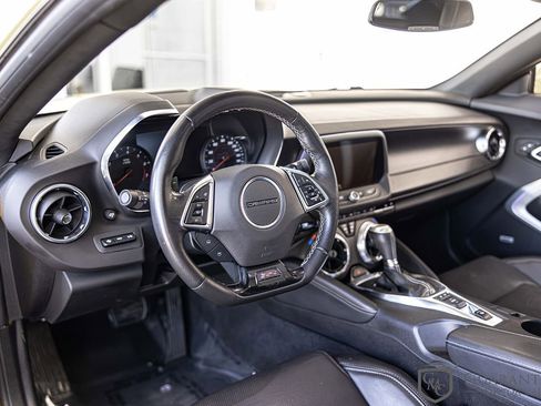 Used 2018 Chevrolet Camaro SS RWD image 19