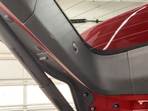 Used 2022 Buick Encore GX Select w/ Experience Buick Package image 32