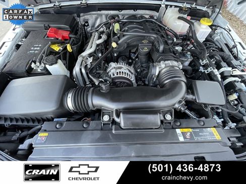 Used 2025 Jeep Gladiator Sport image 31