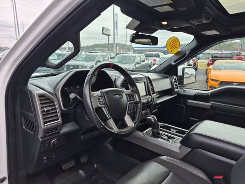 Used 2019 Ford F150 Raptor w/ Equipment Group 802A Luxury image 18