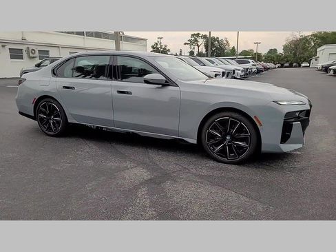 New 2025 BMW 760i xDrive 760i xDrive image 28
